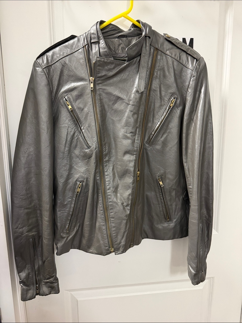 Men's Metallic Gray Vintage 70”s/80’s Leather Moto Jacket -